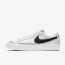 SEPATU SNEAKERS NIKE BLAZER LOW '77 GS