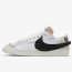 SEPATU SNEAKERS NIKE Blazer Low '77 Jumbo