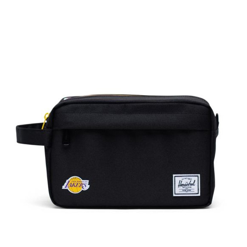 TAS SNEAKERS HERSCHEL x NBA Superfan Collection Chapter Travel Kit