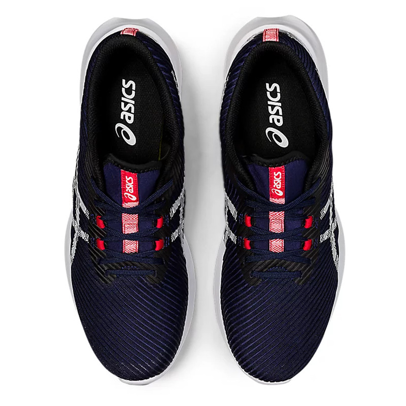 SEPATU LARI ASICS VERSABLAST