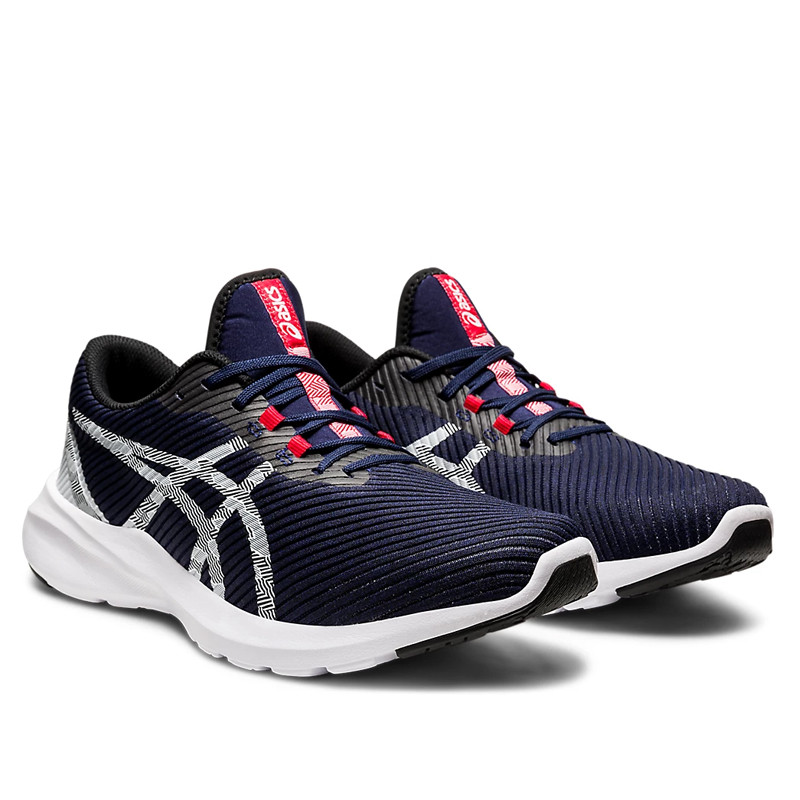 SEPATU LARI ASICS VERSABLAST