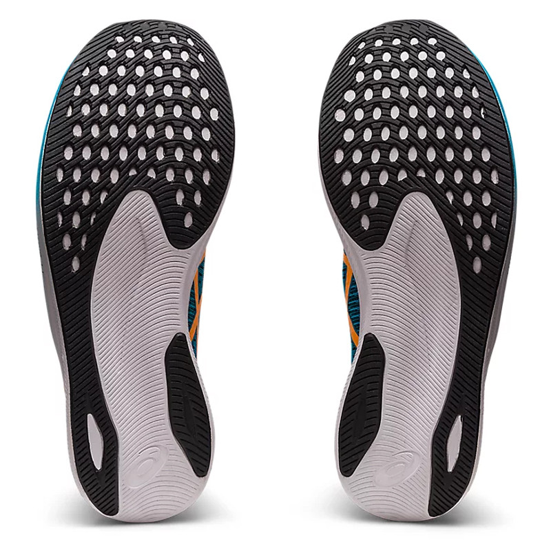 SEPATU LARI ASICS MAGIC SPEED 2