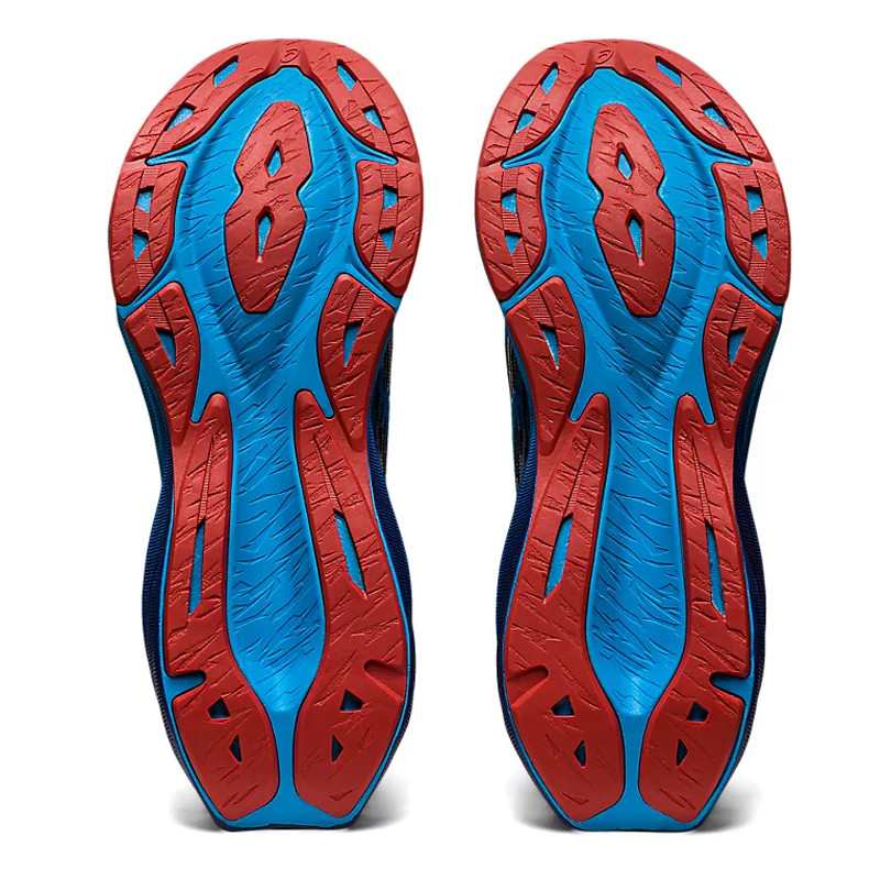 SEPATU LARI ASICS Novablast 3