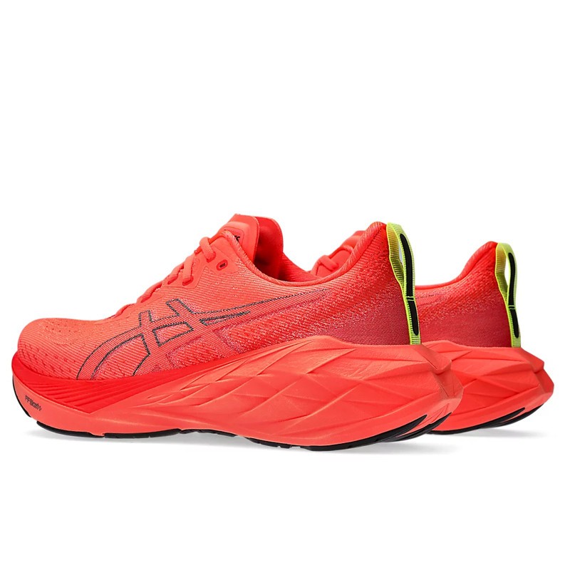 SEPATU LARI ASICS NOVABLAST 4