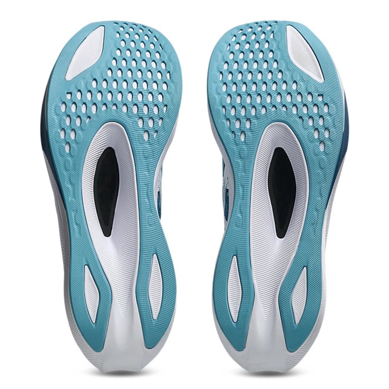 SEPATU LARI ASICS MAGIC SPEED 4 STANDARD