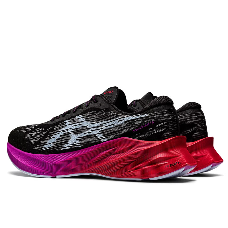 SEPATU LARI ASICS Wmns Novablast 3