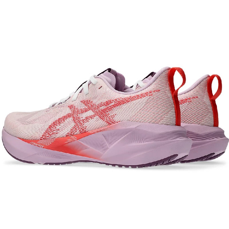 SEPATU LARI ASICS Wmns NOVABLAST 5