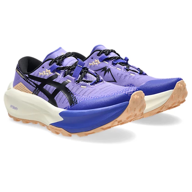 SEPATU TRAIL ASICS  WMNS TRABUCO MAX 5
