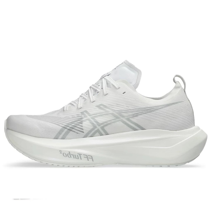 SEPATU LARI ASICS MEGABLAST