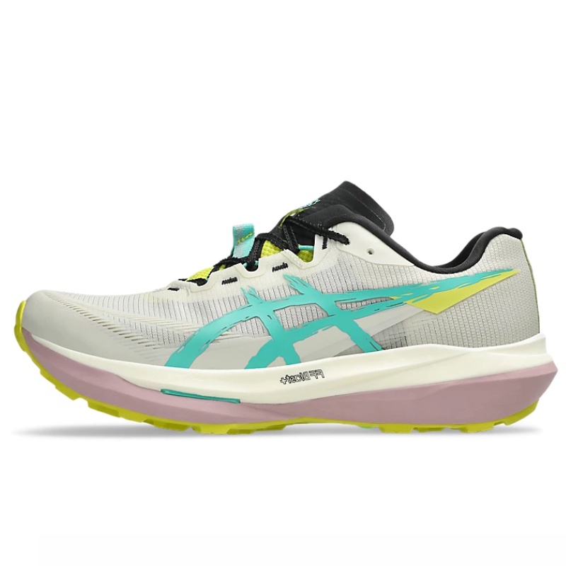SEPATU TRAIL ASICS Fujispeed 4