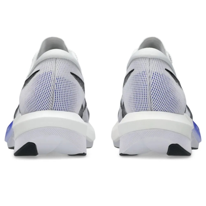 SEPATU LARI ASICS Magic Speed 5