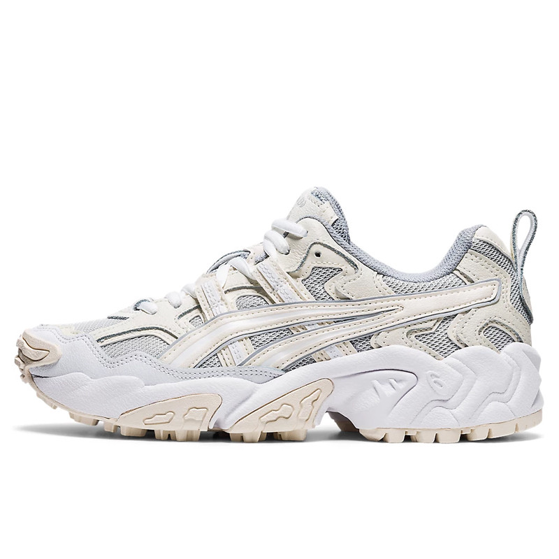 SEPATU SNEAKERS ASICS Wmns Gel-Nandi