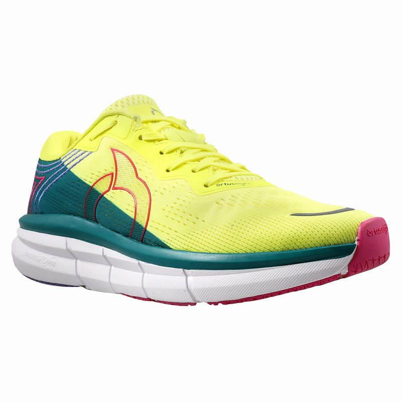 SEPATU LARI ORTUSEIGHT HYPERFUSE 1.2
