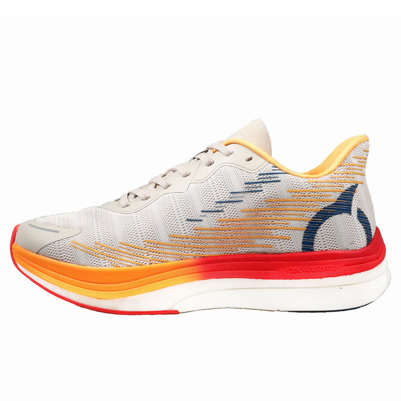 SEPATU LARI ORTUSEIGHT Hypersonic 1.2