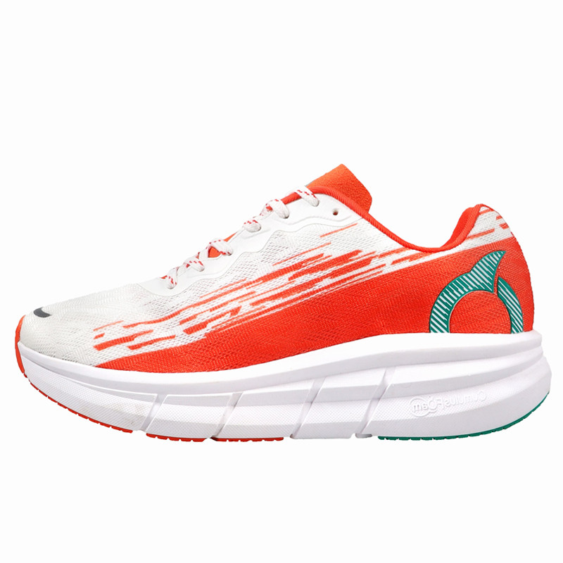 SEPATU LARI ORTUSEIGHT HYPERFUSE 1.3