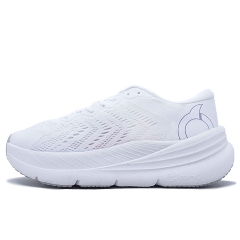 SEPATU LARI ORTUSEIGHT Hyperblast Encore