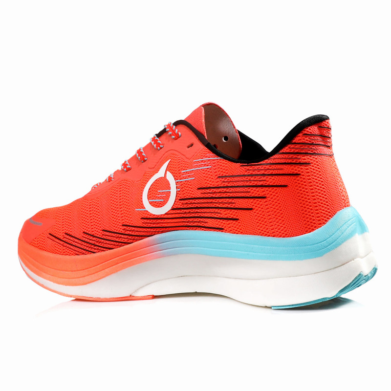 SEPATU LARI ORTUSEIGHT Hypersonic 1.2