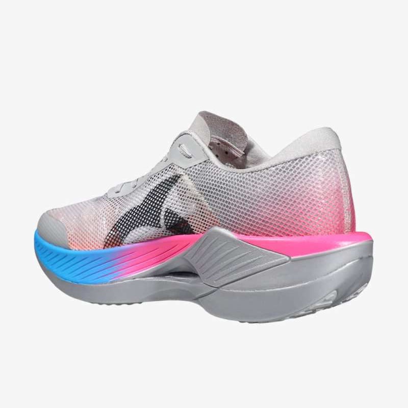SEPATU LARI ORTUSEIGHT SOLAR 1.1