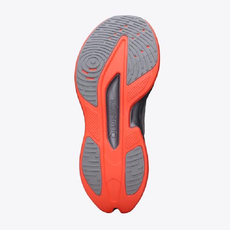SEPATU LARI ORTUSEIGHT Lunar