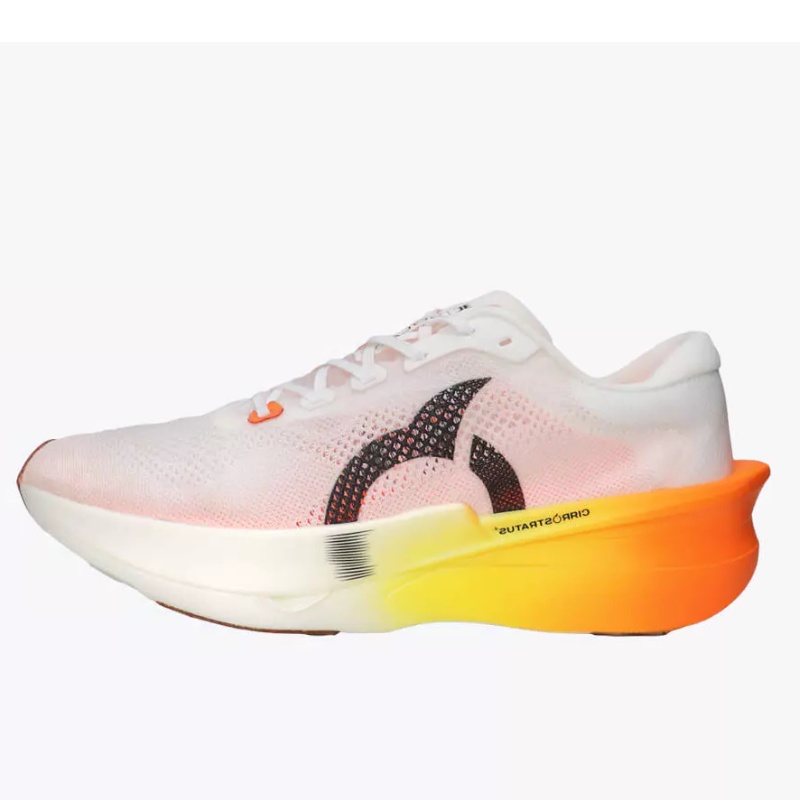 SEPATU LARI ORTUSEIGHT Solar 2.0