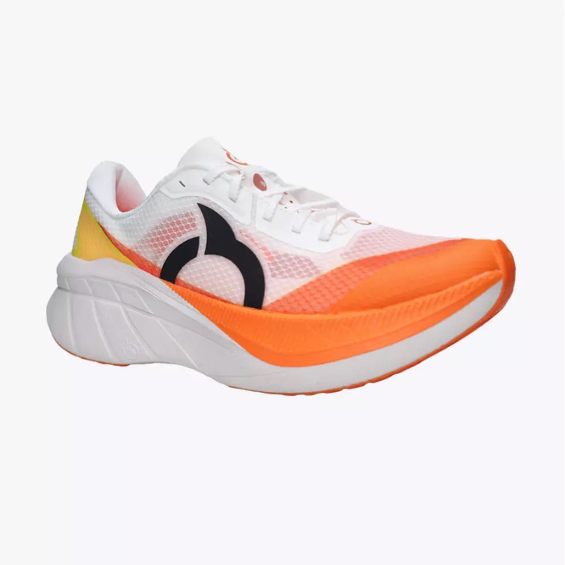 SEPATU LARI ORTUSEIGHT Hyperfuse 3.1