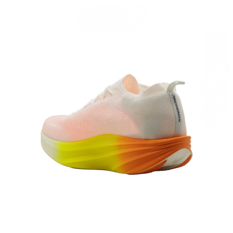 SEPATU LARI ORTUSEIGHT HYPERSONIC 2.1
