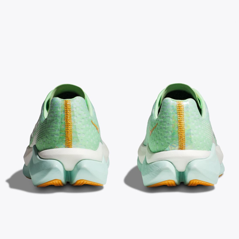 SEPATU LARI HOKA ONE ONE Wmns Mach X