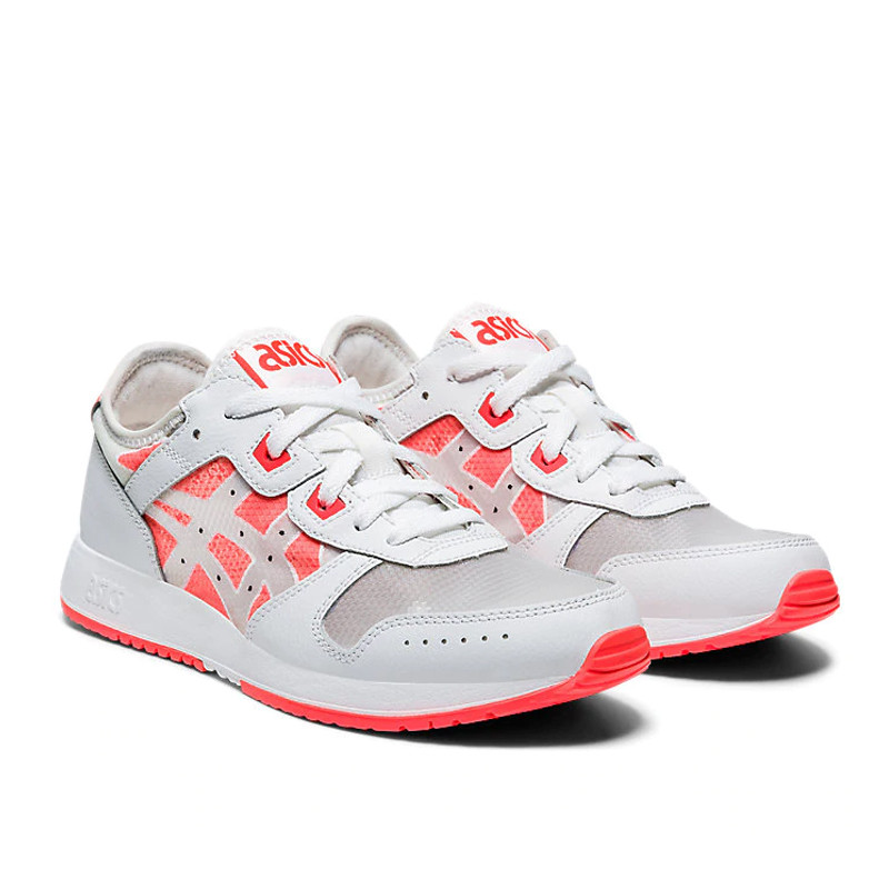 SEPATU LARI ASICS Wmns Lyte Classic
