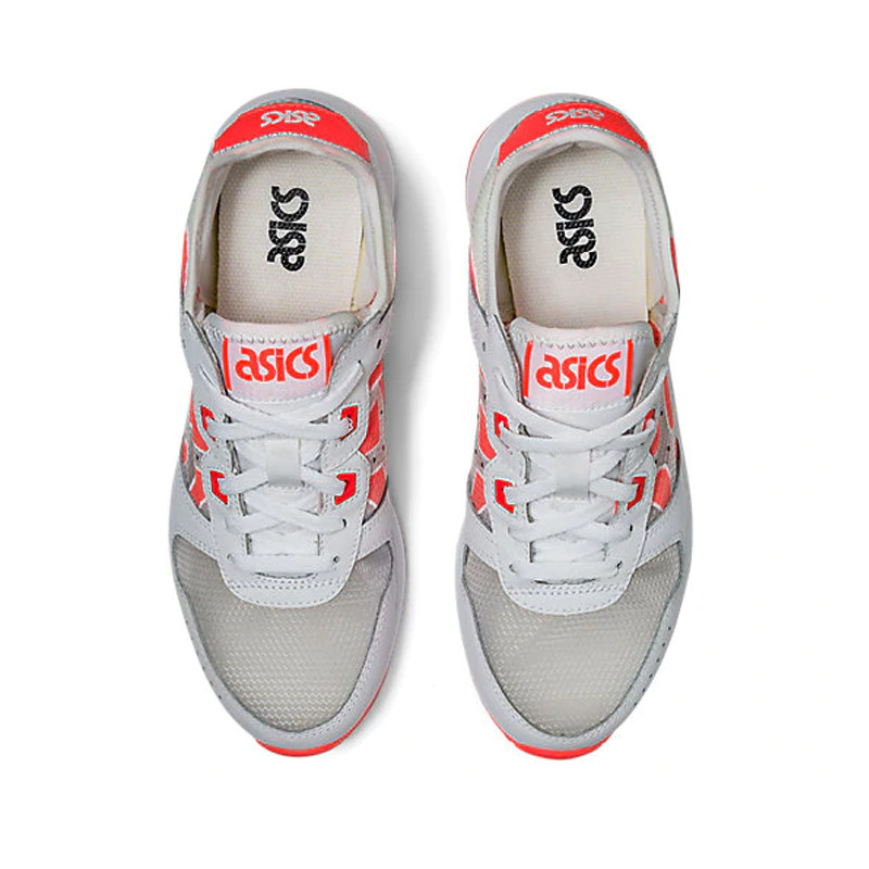 SEPATU LARI ASICS Wmns Lyte Classic
