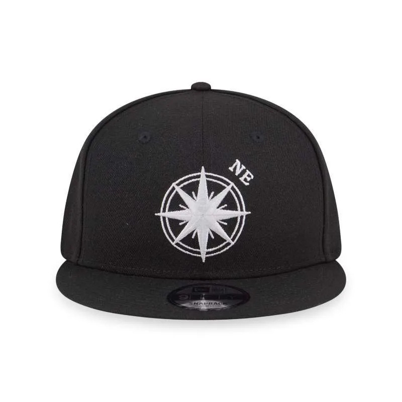 TOPI SNEAKERS NEW ERA 9Fifty Compass Snapback