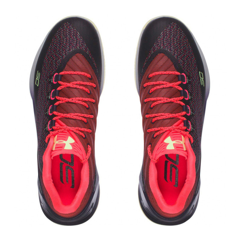 SEPATU BASKET UNDER ARMOUR Curry 3
