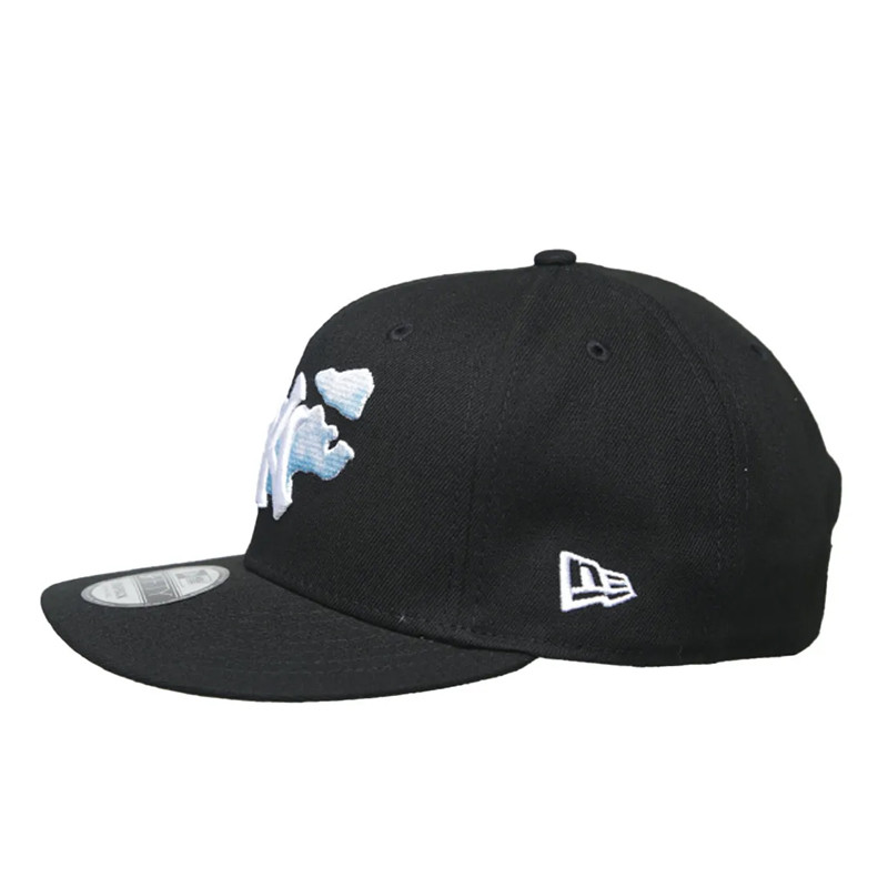 TOPI SNEAKERS NEW ERA 9FIFTY NEW YORK YANKEES CLOUDS SNAPBACK
