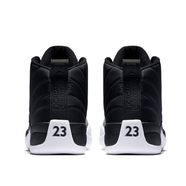 SEPATU BASKET AIR JORDAN AJ 12 Retro