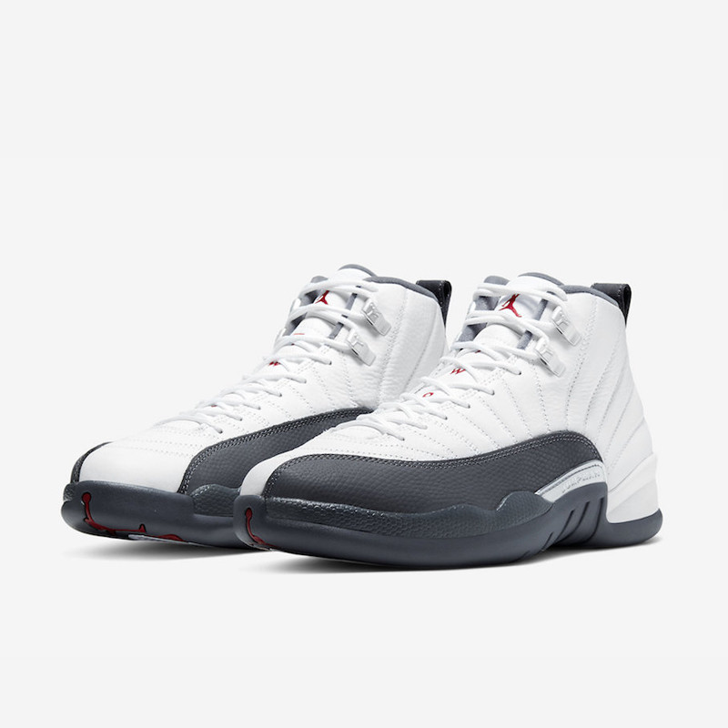 SEPATU BASKET AIR JORDAN AJ 12 Retro
