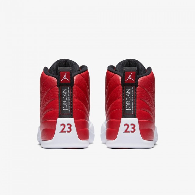 SEPATU BASKET AIR JORDAN AJ 12 Retro