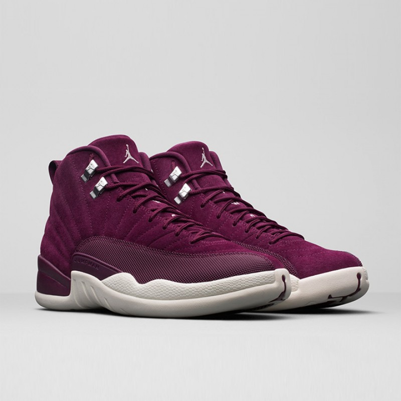 SEPATU BASKET AIR JORDAN AJ 12 Retro