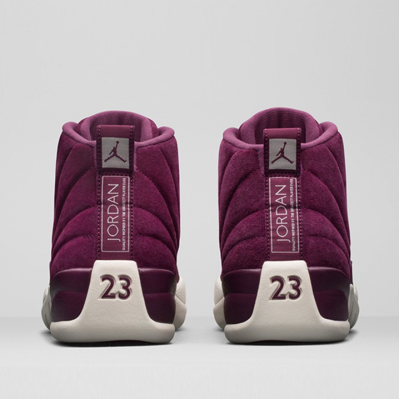SEPATU BASKET AIR JORDAN AJ 12 Retro