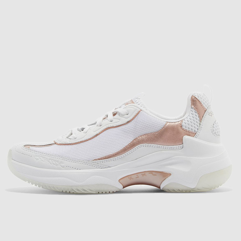 Sepatu Sneakers Skechers Wmns Savona White