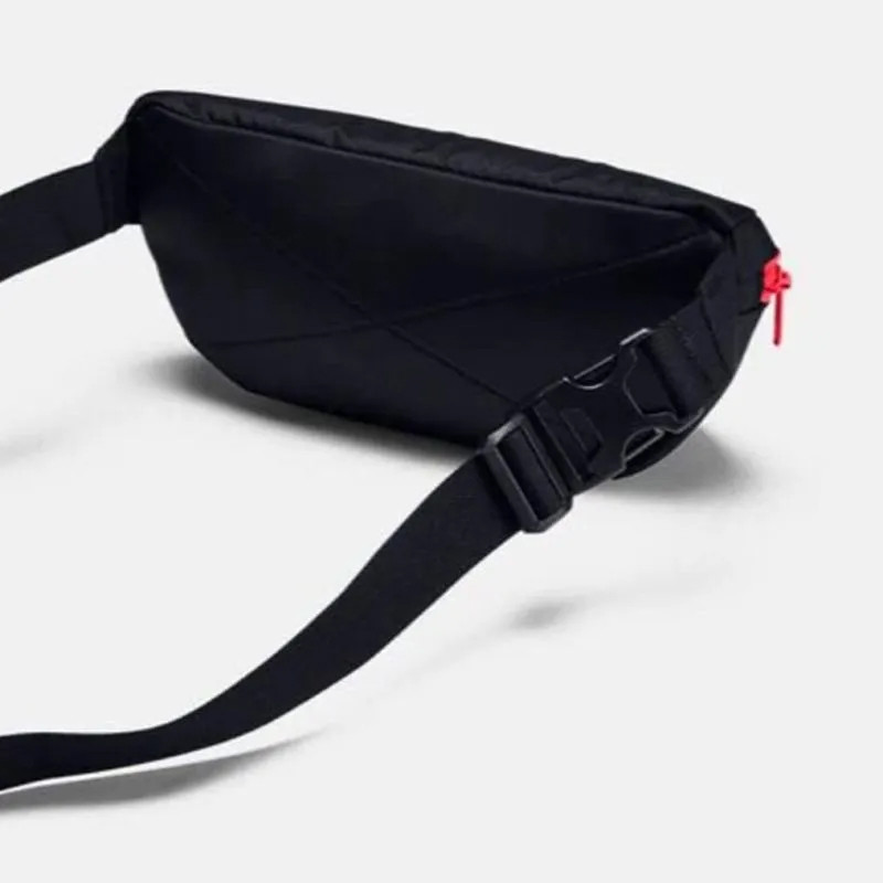 TAS LARI UNDER ARMOUR Waist Bag