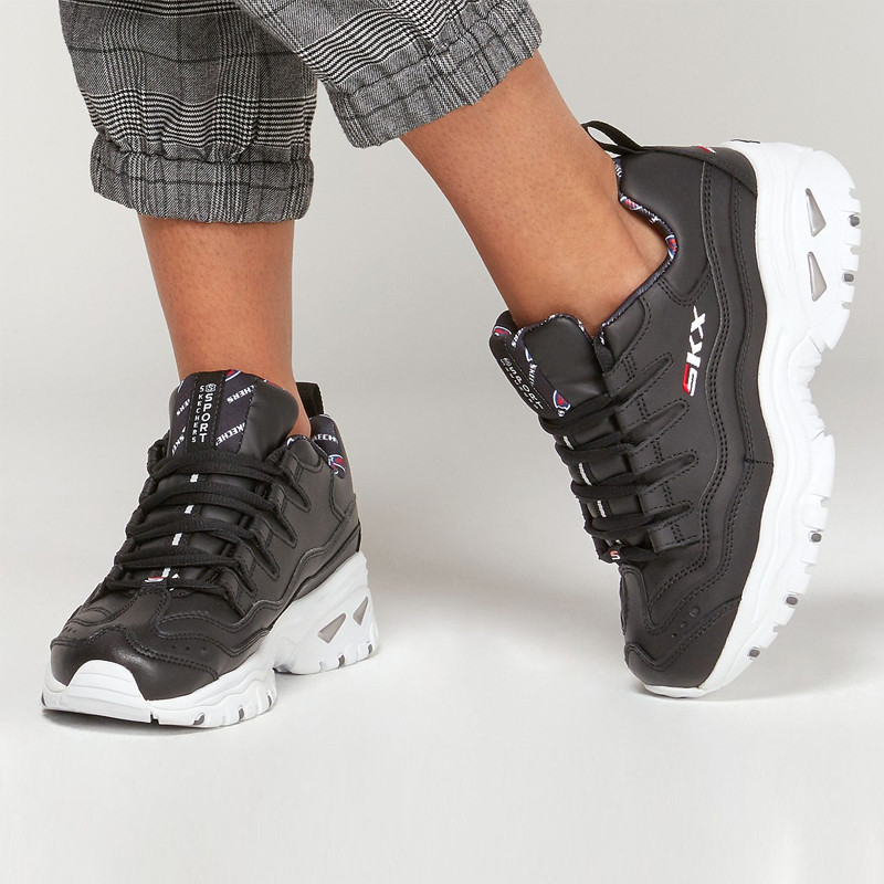 SEPATU SNEAKERS SKECHERS Energy