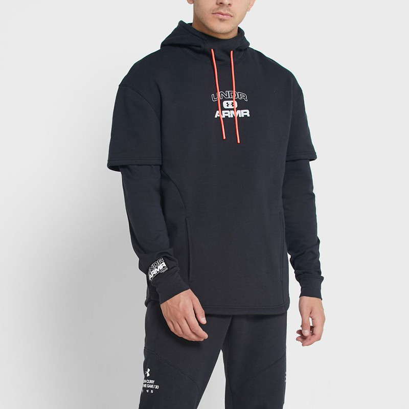 BAJU BASKET UNDER ARMOUR Moments Fleece Hoodie