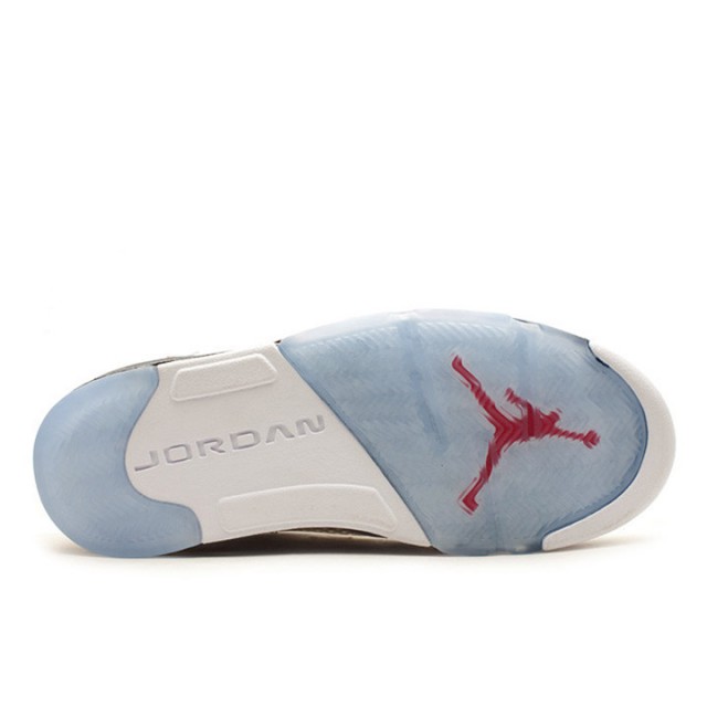 SEPATU BASKET AIR JORDAN AJ 5 Retro