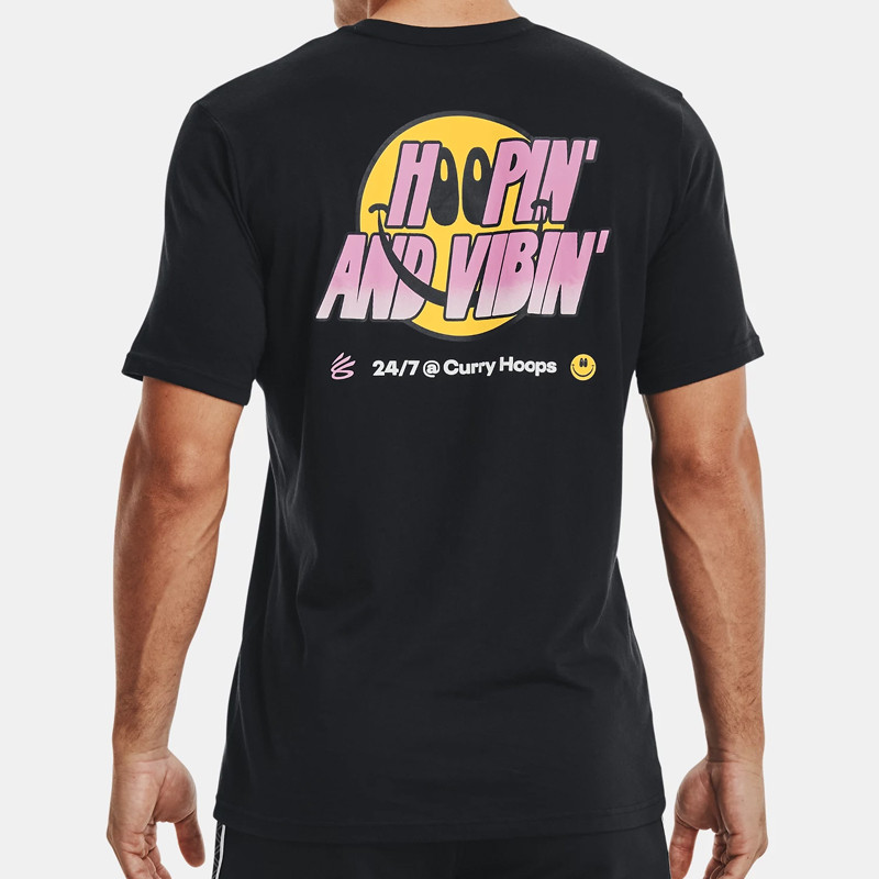 BAJU BASKET UNDER ARMOUR Curry Hoop Vibes Tee