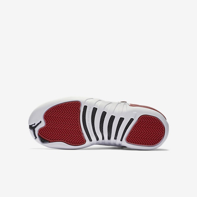 SEPATU BASKET AIR JORDAN AJ 12 Retro BG