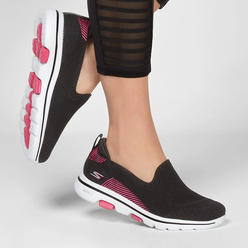 SEPATU SNEAKERS SKECHERS Wmns Go Walk 5