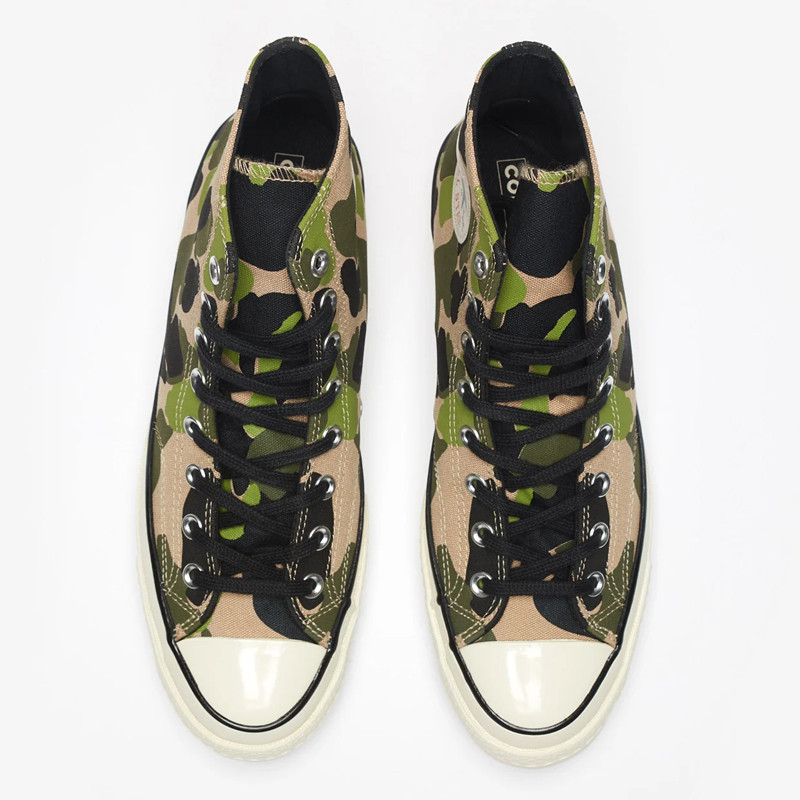 SEPATU SNEAKERS CONVERSE Chuck 70 Archive Prints Hi