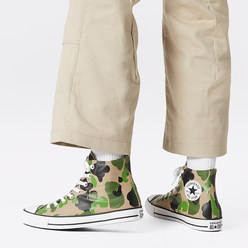 SEPATU SNEAKERS CONVERSE Chuck Taylor All Star Camo