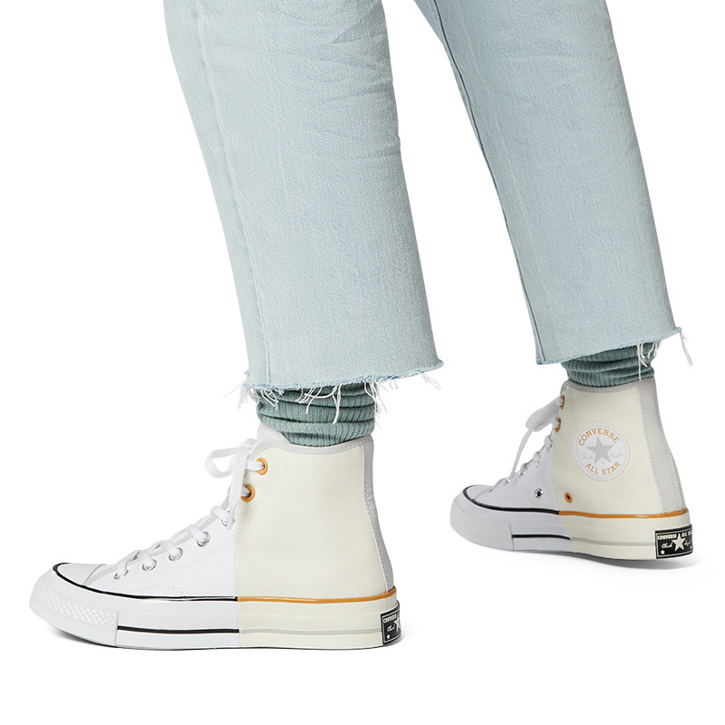 SEPATU SNEAKERS CONVERSE Sunblocked Chuck 70