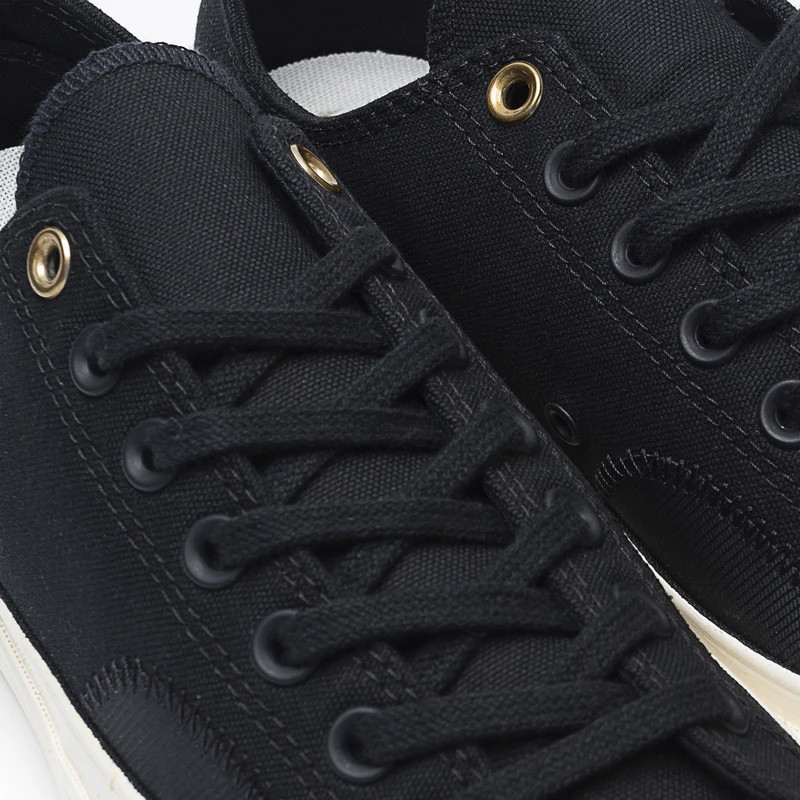 SEPATU SNEAKERS CONVERSE Chuck Taylor 70 Clean n Preme Ox