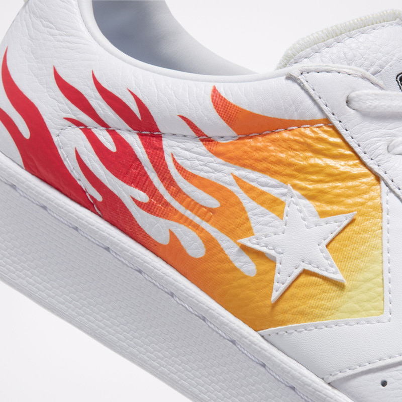 SEPATU SNEAKERS CONVERSE Archive Print Pro Leather